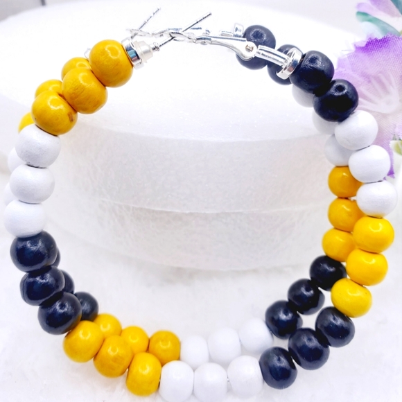 Rasta hoop earrings, African Earrings with wooden beads, Large hoop - Picture 5 of 8